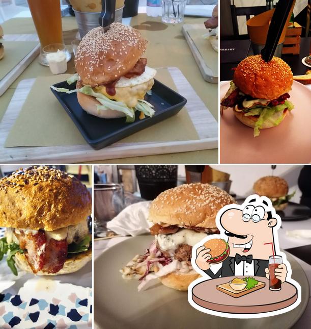 Parini Illegal Burger