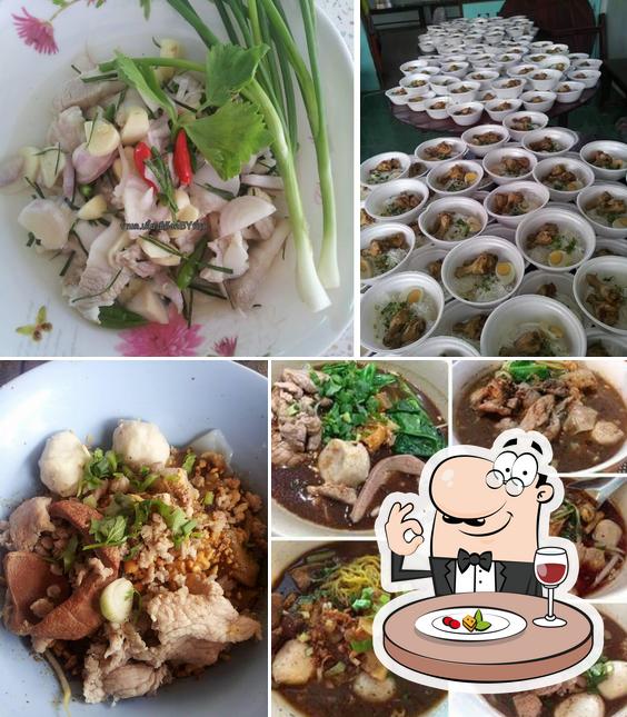 ร้าน ต.เตี๋ยวมีตังค์ By พี่รุต