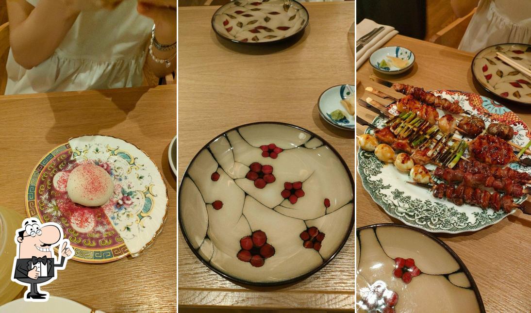 Взгляните на фотографию ресторана "Рётей"