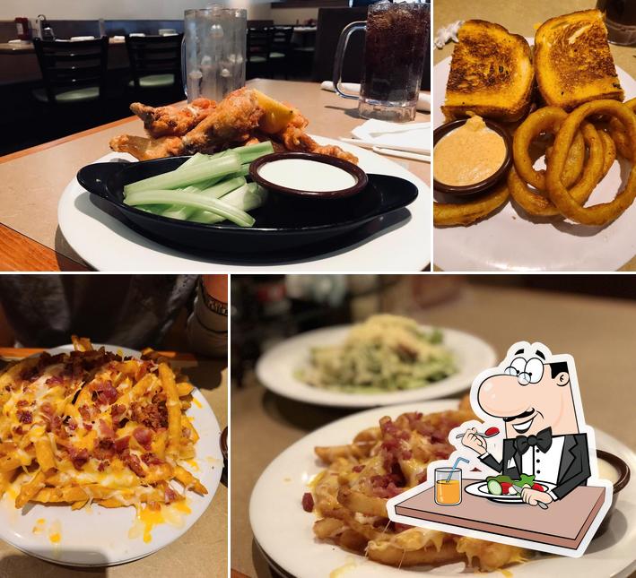 Red Elephant Pizza & Grill