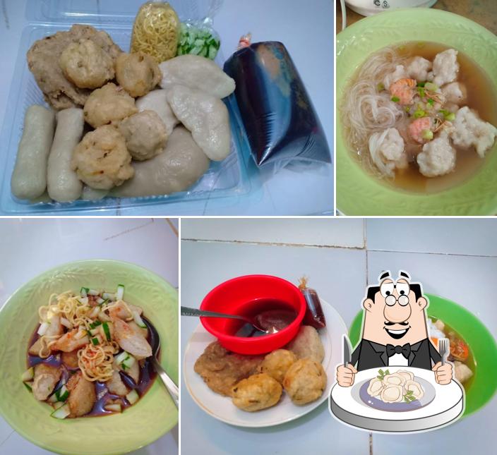 Pempek Cek Devi
