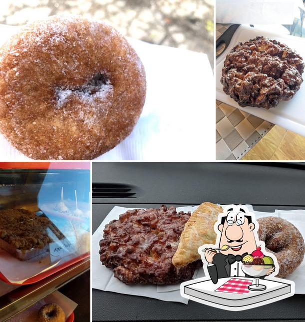 The Red Apple Bakery and Fruit Stand