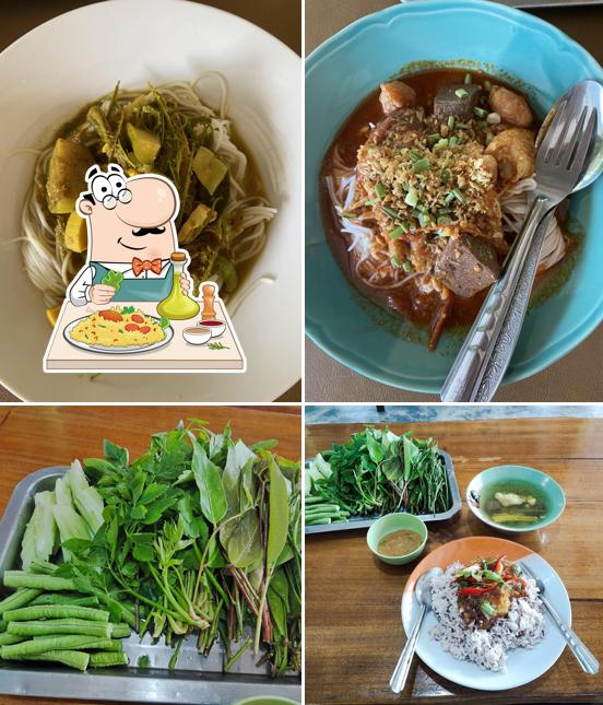 ขนมจีน บ้านแม่ศรี (น้ำยา๔ภาคชุมพร)