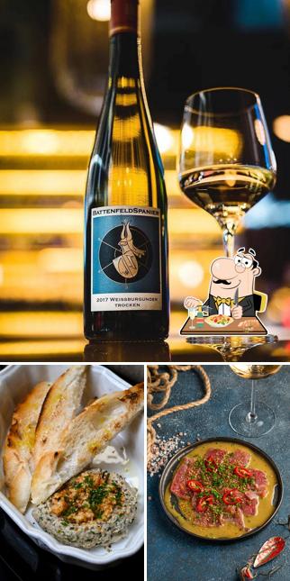 Еда в "Ресторане-баре Находка"