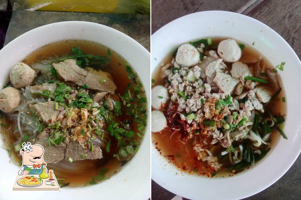 ร้านก๋วยจั๊บ&ก๋วยเตี๋ยว 20 บาท ป้ารัช