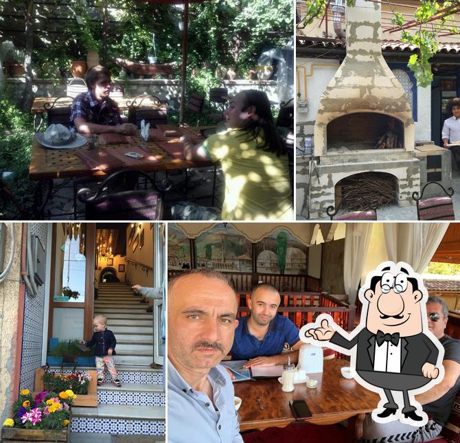 Le Cafe Пушкинъ