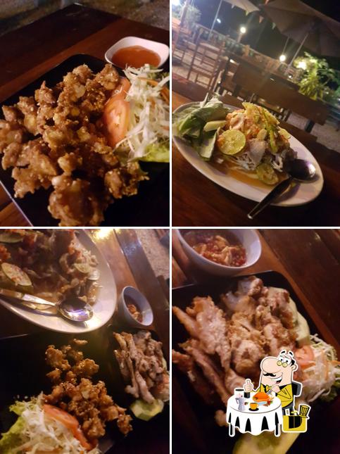 Kho Saphan Shop Bar and Restaurant, Ban Phue Town