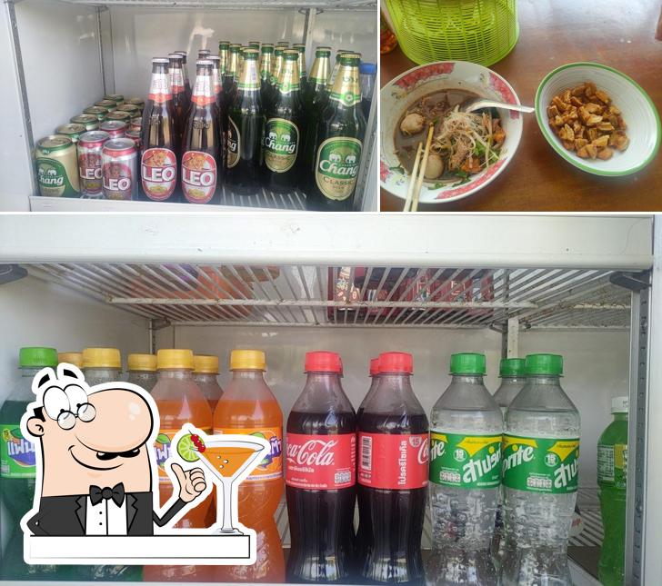 ร้านเจ้น้อง ก๋วยเตี๋ยวหมูบ้านบึง