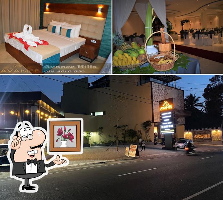 Avanee Hotel