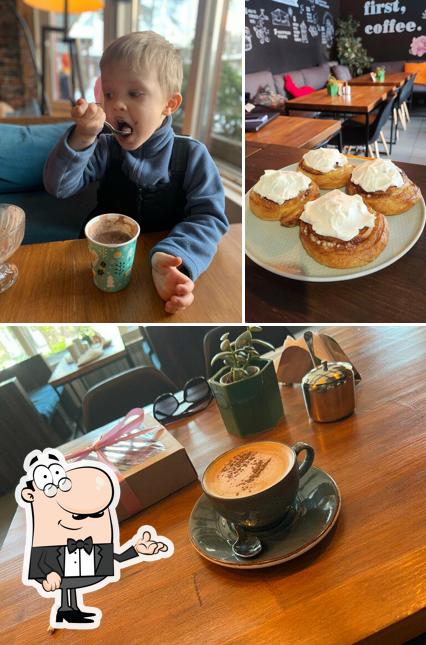 Забронируйте столик в "Кофейне "BAKER STREET""