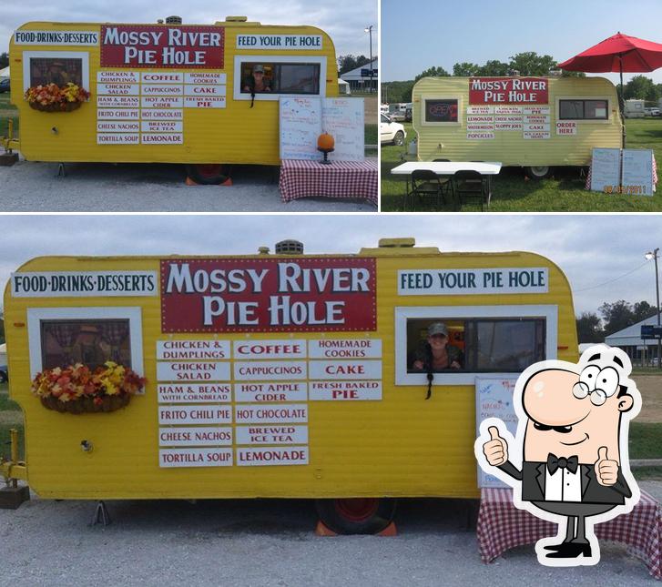 Mossy River Pie Hole