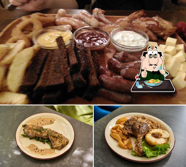 Блюда в "Ведре Гвоздей"