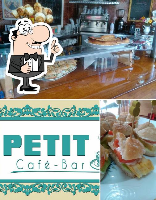 Petit Cafe Bar