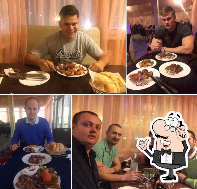 Шашлычка на входе в Оккервиль