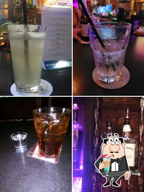 Bulldogs Cellar Bar & Grill