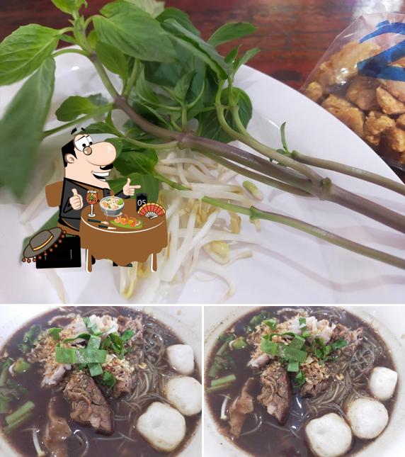 ร้านก๋วยเตี๋ยวเรือ