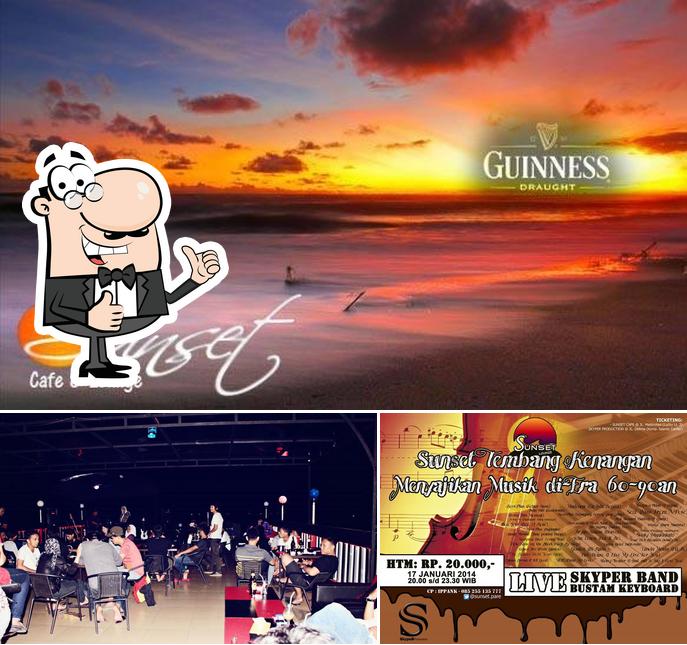 Sunset Cafe & Lounge