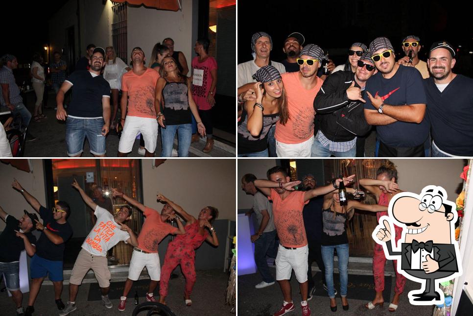 Bar Cin Cin