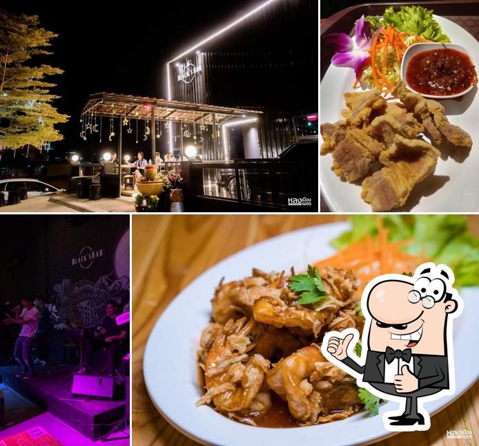Black's bar & Restaurants