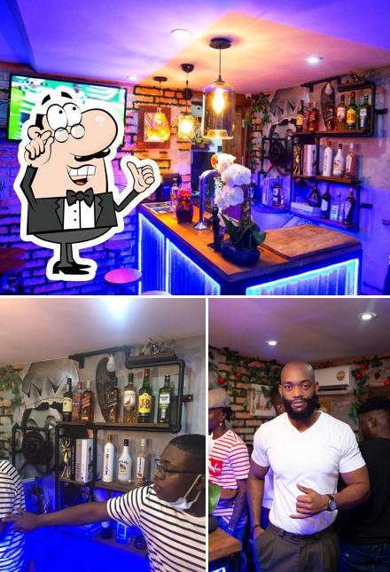 Ovinywa Pub