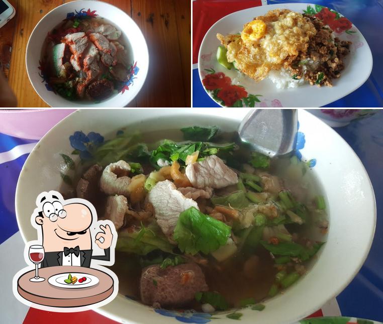 ร้าน เจ๊เล็กตามสั่ง (บึงประดู่)