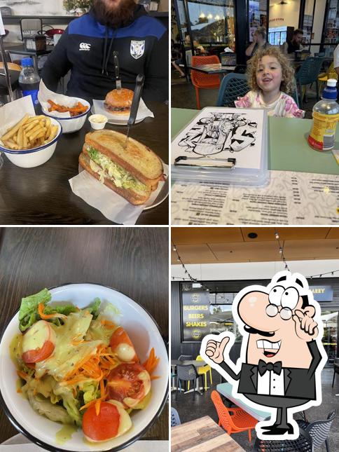 Hello Harry The Burger Joint (Park Ridge)