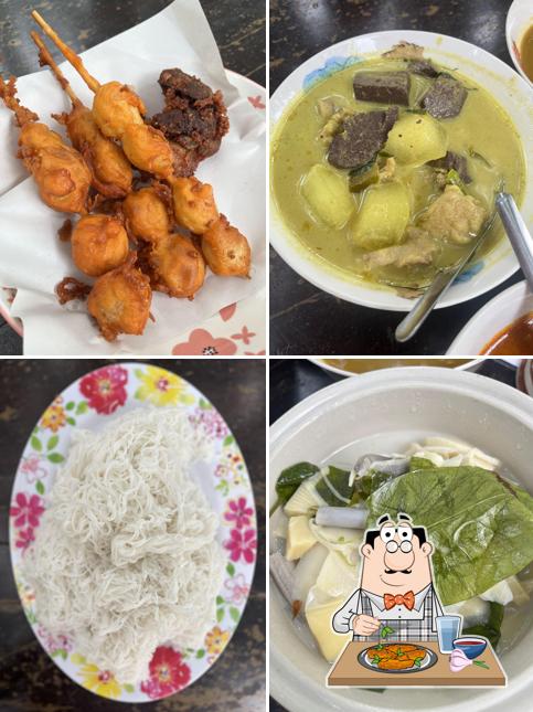 ร้านขนมจีนป้าเขียว