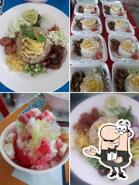ร้านแม่ปั้น