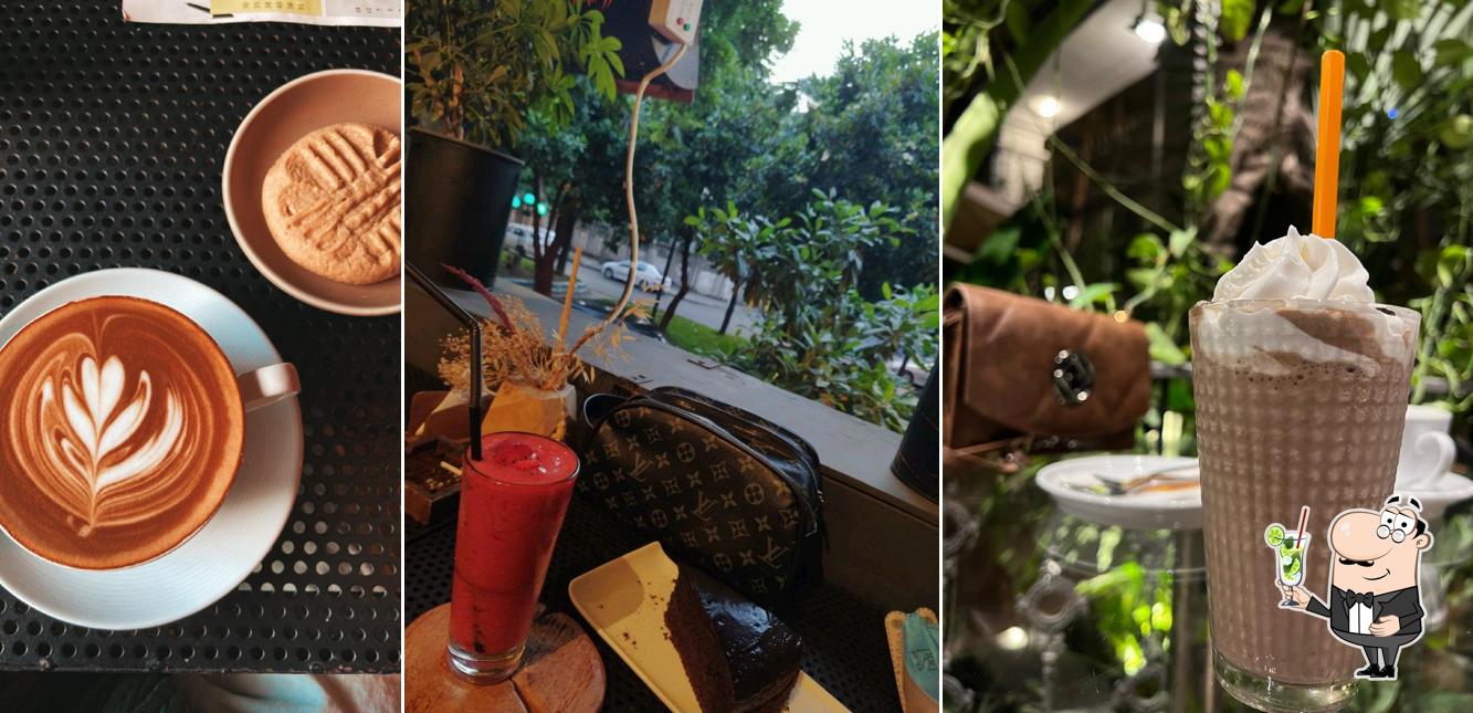 Plus One Cafe کافه +۱