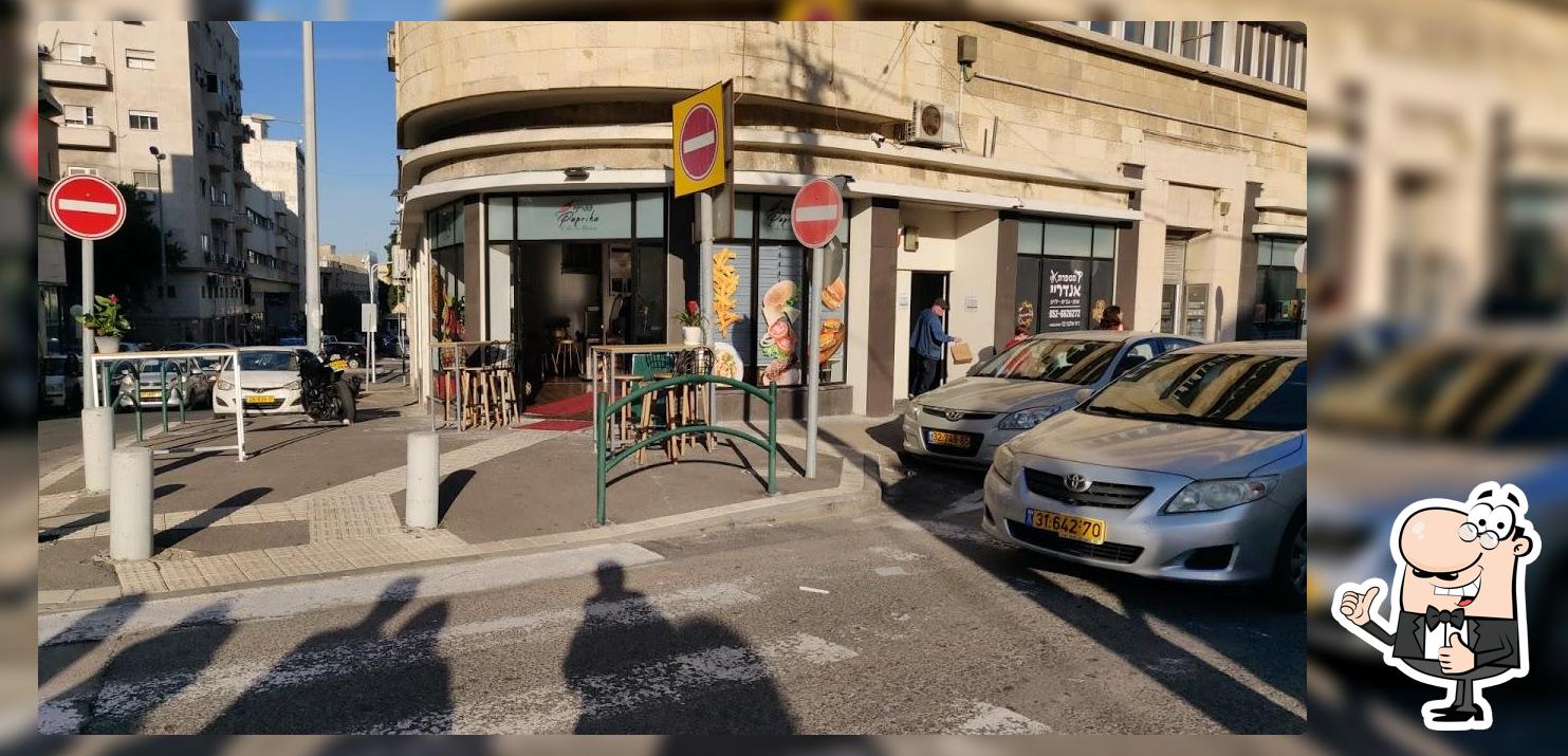Paprika Café & Bistro