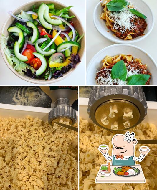 Italian Food P'sghetti Bar