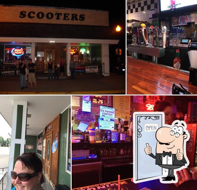 Scooters Pub & Grill