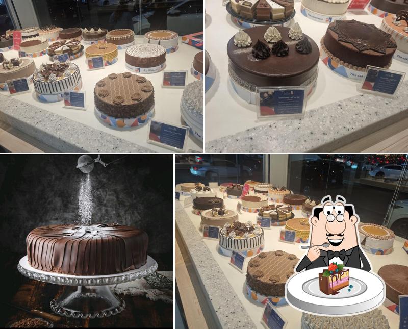 The Cake House بيت الكيك