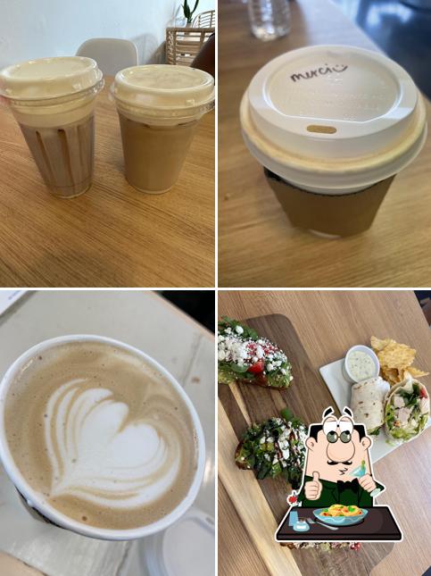 Fresh Grounds Coffee House