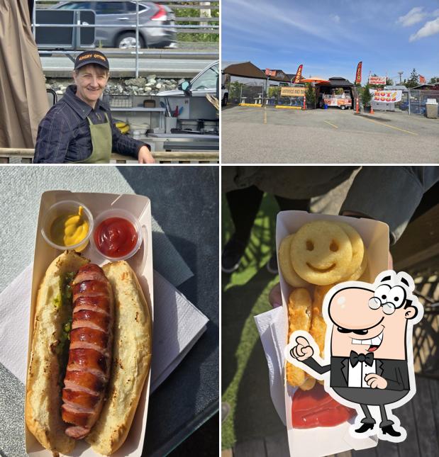Hungry Otters Hot Dog Stand