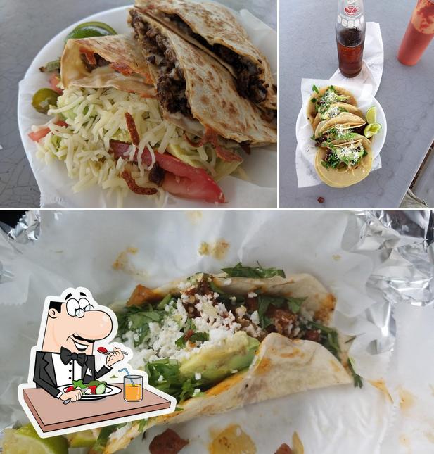 Taqueria Las Peña (Food Truck)