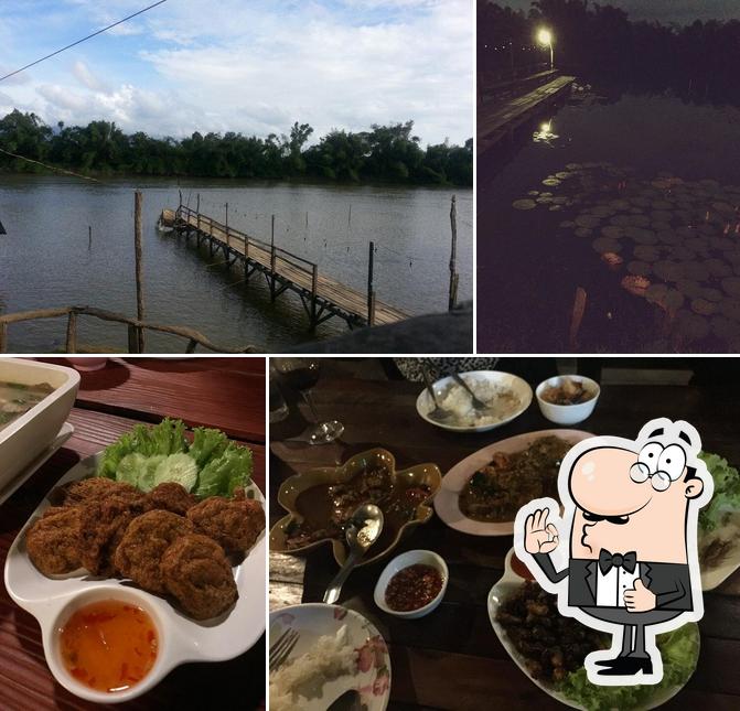 ร้านเก๋ ริมแม่น้ำ