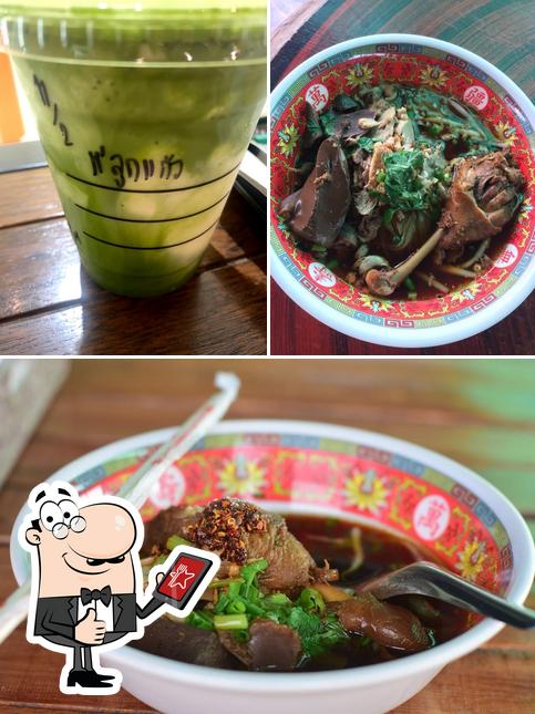 ก๋วยเตี๋ยวเป็ดพะโล้สูตรโบราณจากชลบุรี(เจ้าเก่า)