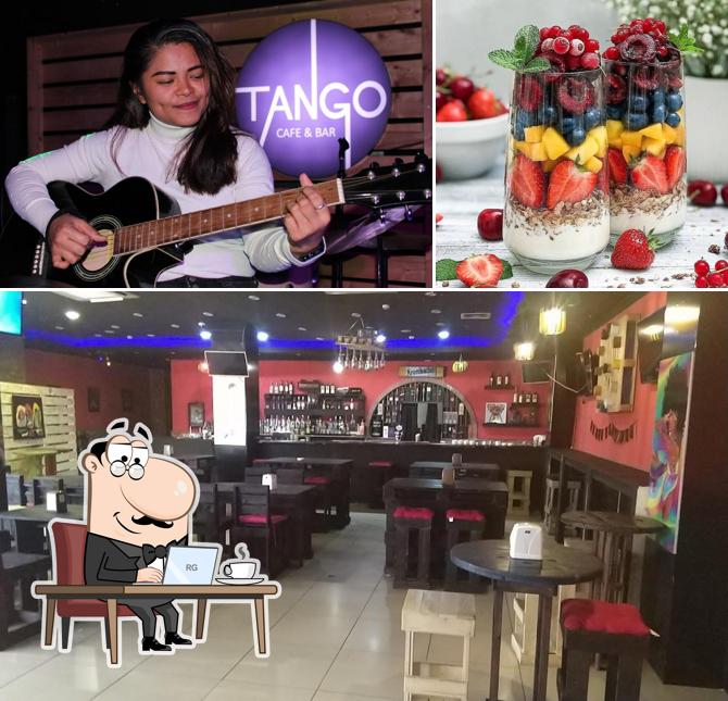 CROSS STAR PUB & Restobar