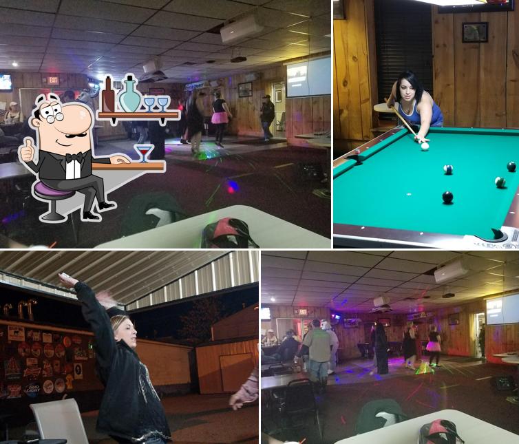 Starters Lanes & Sports Lounge