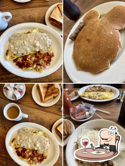 The Nest Restaurant - Vermilion, OH