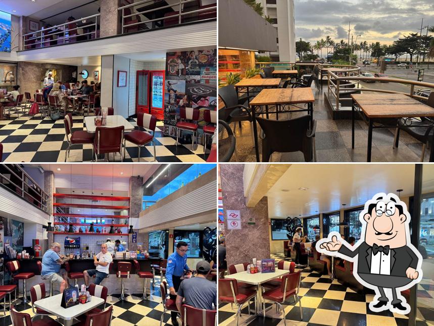 Johnny Rockets Santos