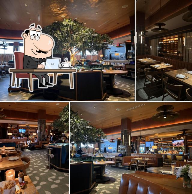 Capon's Chophouse