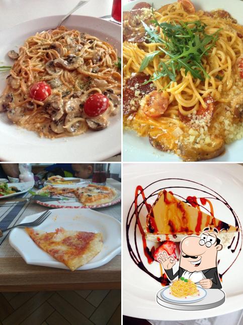 Паста карбонара в "Сливках"