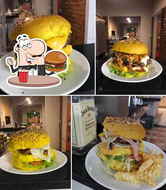 Colombia Burguer & Cafe