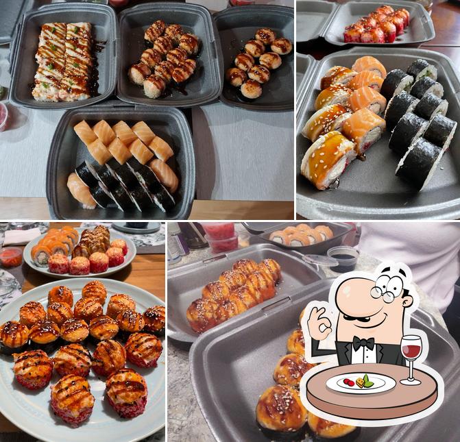 Блюда в "Суши Палки"