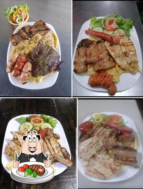 Las Carnitas De Mao's