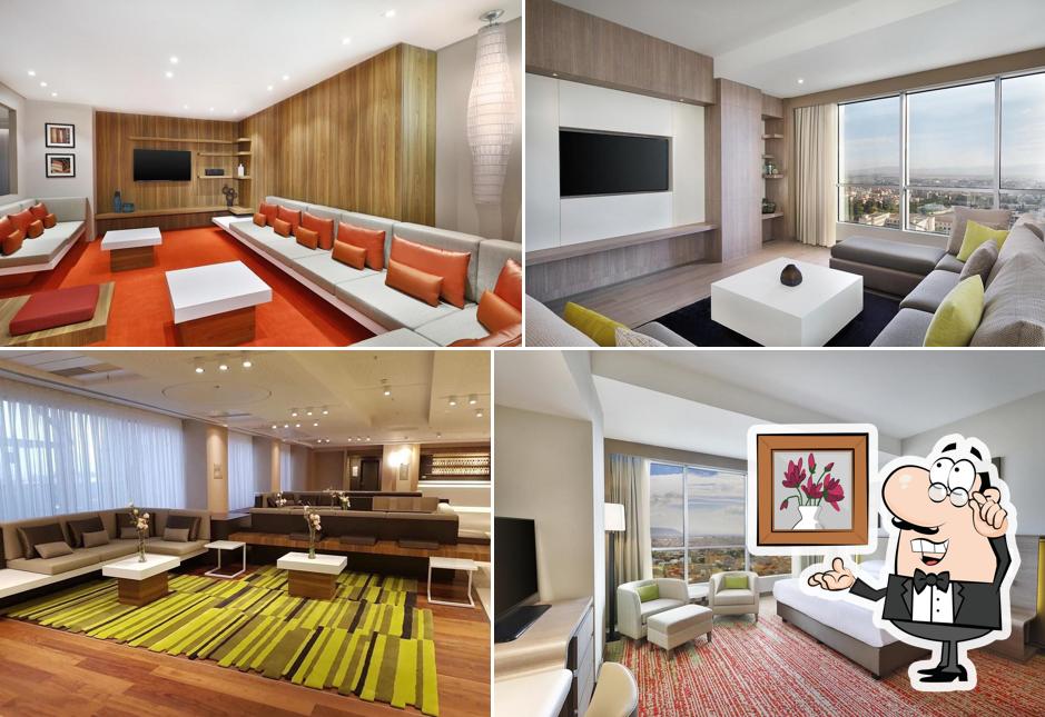 Park Mall Hotel & Conference Center
