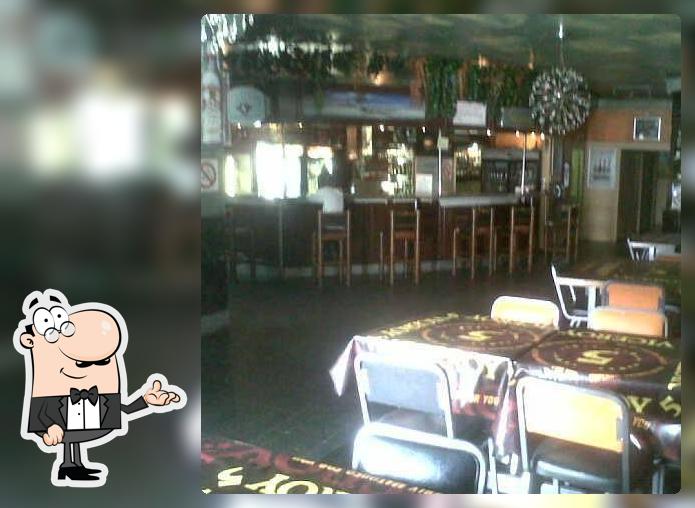 Paradise PUB and Resturant