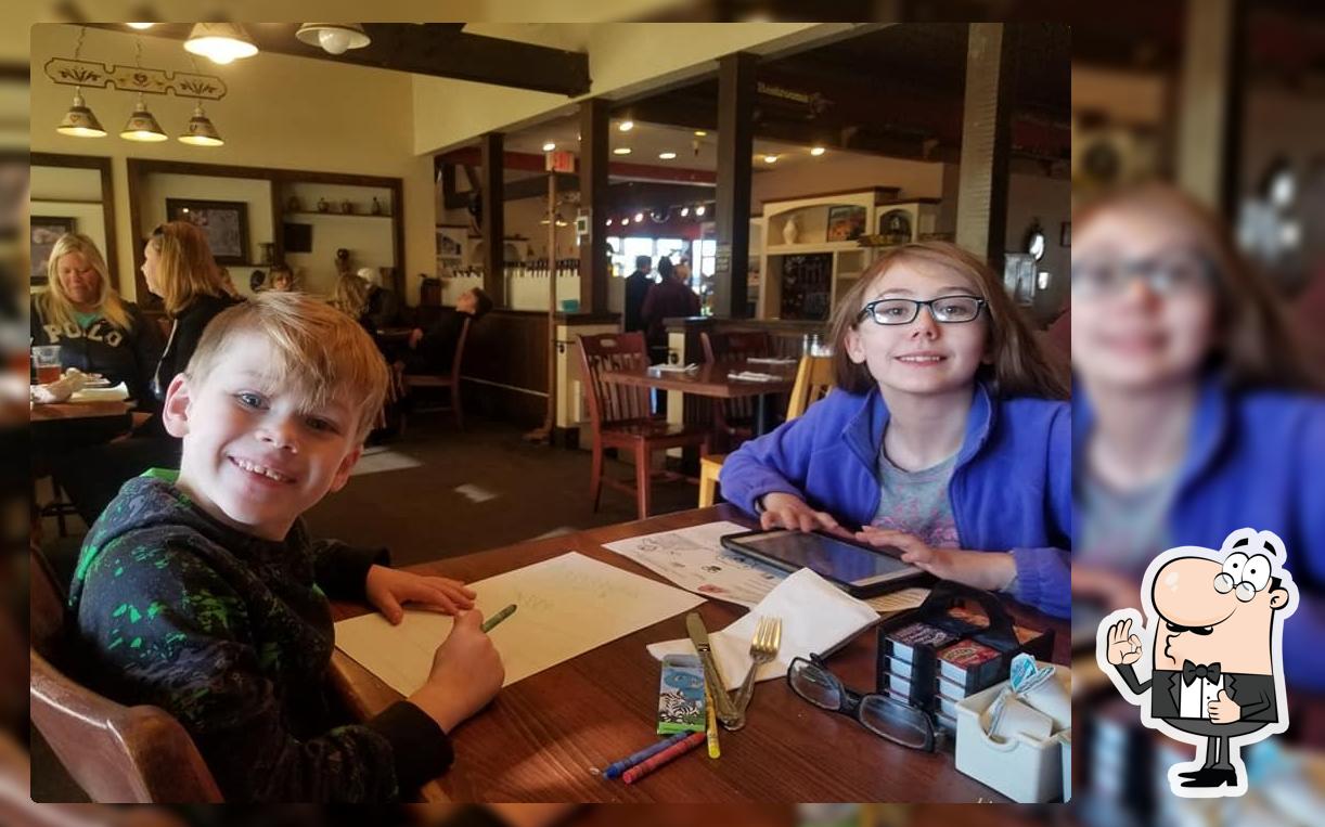 Emma Krumbee's Pie & Bread Co